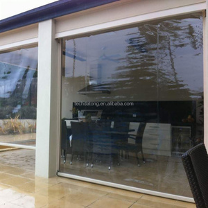 Persiana Enrollable Transparente <span class=keywords><strong>de</strong></span> PVC con Cierre Eléctrico Integrado, Solución <span class=keywords><strong>de</strong></span> Protección Climática para Cafeterías y Terrazas Comerciales - Product Image 4