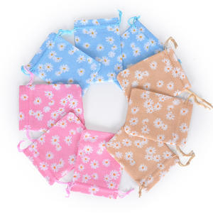 Yiwu กระเป๋าผ้าป่านลายดอกเดซี่มีเชือกผูกปากถุงใส่เครื่องประดับถุงใส่ของขวัญสำหรับตกแต่งเทศกาลคริสต์มาส - Product Image 1