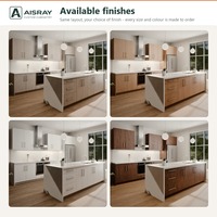 Meubles de cuisine sur mesure en stratifié au design contemporain, avec îlot central, boîtes de rangement en panneaux de particules et dimensions personnalisées