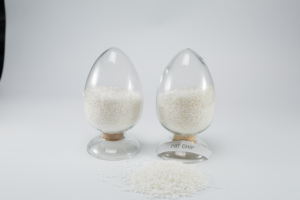 उच्च गुणवत्ता वाली पीबीटी सामग्री कम-वर्षा रेसिन उच्च प्रवाह 50-60 तन्यता शक्ति> 225c पिघलने बिंदु - Product Image 2