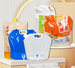 Bolsa de Transporte Plegable Personalizada de 5 Litros, Fabricada en EE. UU., Transparente, de PET/PE, con Impresión por Grabado, para Champán, Agua Mineral y Bebidas - Product Image 2