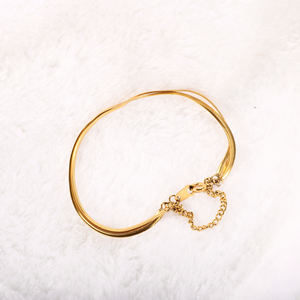 2023 Großhandel Minimalist 18 Karat vergoldet Basic wasserdichte Schlangen kette mehr schichtig Modeschmuck Armbänder Kunden spezifische Armbänder - Product Image 3