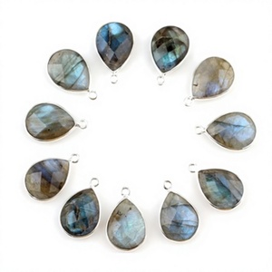 Collar con Colgante de Labradorita Natural en Forma de Pera de 12x16mm, Bañado en Oro sobre Plata de Ley, el Más Vendido, Ideal para Regalo - Product Image 1