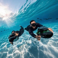 SUBLUE VAPOR Pro Scooter Aquatique Professionnel à Propulsion par Pompe, Scooter Sous-Marin Intelligent avec Contrôle par Application pour Sports Nautiques Extérieurs