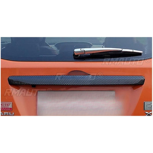 แถบตกแต่งท้ายรถยนต์ลายคาร์บอนไฟเบอร์ สำหรับ Subaru XV ปี 2012-2017 2018-2023  ตกแต่งภายนอกฝาท้าย - Product Image 3
