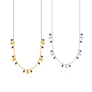 สร้อยคอแฟชั่นสไตล์ยุโรปอเมริกันประดับด้วยลูกปัดสีดำลายดอกไม้ทำมือ  พร้อมจี้เปลือกหอย  วัสดุสแตนเลสชุบทอง 18K - Product Image 2