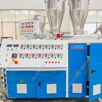 Ligne de production complète de panneaux muraux et de soffites multimatériaux PVC/WPC/Vinyl