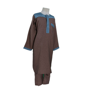 Vêtements quotidiens musulmans pour adolescents à manches longues, col rond, design <span class=keywords><strong>Qamis</strong></span> avec pantalon - Product Image 5