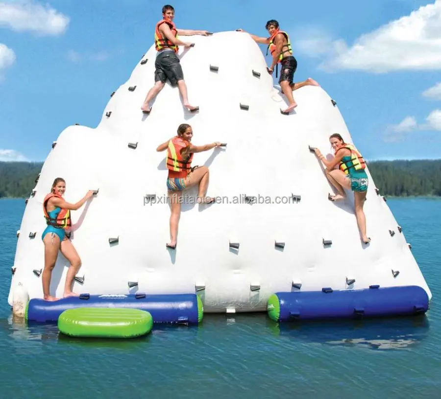 Bambini adulti grande acqua galleggiante giocattoli di roccia giochi di arrampicata parete di acqua scivolo gonfiabile commerciale berge iceberg per la vendita