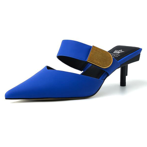 <span class=keywords><strong>Sandali</strong></span> da donna con fibbia dorata decorazione muli femmes distintivo tacco basso scarpe in <span class=keywords><strong>pelle</strong></span> di mucca <span class=keywords><strong>blu</strong></span> <span class=keywords><strong>sandali</strong></span> da donna a punta - Product Image 1
