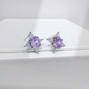 Pendientes de plata de ley 925 con circonita cúbica en forma de corazón, diseño de mariposa arcoíris de verano, para mujer. - Product Image 5