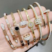 Fantaisie mode en acier inoxydable charme bracelet bracelet bijoux femmes anti-allergie dames manchette non-fading bracelets accessoires