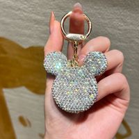 Porte-clés Mickey en strass très populaire, pendentif mignon de dessin animé pour sac à dos d'étudiant, porte-clés de voiture pour couple, cadeau en gros