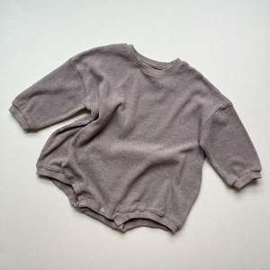 Mameluco cálido y acogedor para bebé, estilo burbuja, extragrande, con botones a presión - Product Image 5