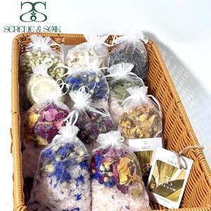 Sales <span class=keywords><strong>de</strong></span> Baño Exfoliantes <span class=keywords><strong>de</strong></span> Lavanda Natural del Himalaya <span class=keywords><strong>de</strong></span> Lujo, Marca S&Soak, Fabricación por Contrato (EM/ODM), Venta al por Mayor, con Flores Decorativas - Product Image 3