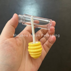 ISMAN Venta al por Mayor <span class=keywords><strong>de</strong></span> Tubos <span class=keywords><strong>de</strong></span> Brillo Labial <span class=keywords><strong>de</strong></span> 3ml y 5ml con Diseño <span class=keywords><strong>de</strong></span> Lollipop, Envases Únicos en Forma <span class=keywords><strong>de</strong></span> Biberón y Tarro <span class=keywords><strong>de</strong></span> Miel, Mini Contenedores Cosméticos con Logotipo Personalizado - Product Image 6
