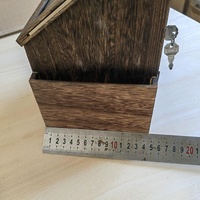 Boîte de vote de suggestion de verrouillage en bois massif avec tableau noir et serrure