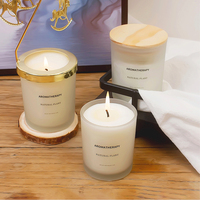 Bougie parfumée artisanale de luxe en cire de soja OEM/ODM personnalisée, dans un bocal givré, pour l'aromathérapie, Noël, Thanksgiving, bougies de fête, marque privée