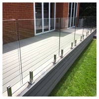 Kit complet de garde-corps en verre Prima Railing avec panneaux de verre, supports et quincaillerie, installation facile
