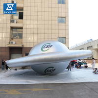 Modèle de soucoupe volante gonflable argentée personnalisée pour la décoration extérieure d'événements publicitaires sur le thème de l'espace