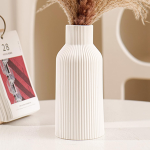 Vaso <span class=keywords><strong>in</strong></span> <span class=keywords><strong>Ceramica</strong></span> Bianca per Fiori e Erba della Pampa, Piccolo <span class=keywords><strong>Centrotavola</strong></span> Moderno Bohémien per Decorazione Tavola da Pranzo, Vaso per Fiori - Product Image 1