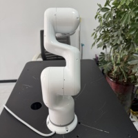 Cobot de Escritorio Programable de 6 Grados de Libertad JAKA Mini-2, Carga Útil de 2 kg, Alcance de 580 mm, Brazo Robótico de Aluminio de Alta Precisión de 180 W para Entrenamiento Universitario