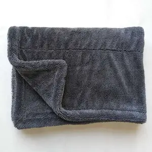 Grande serviette de polissage carrée torsadée en microfibre très absorbante couleur et taille personnalisées serviette de détail de voiture à séchage rapide