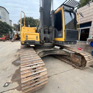 Excavadora Volvo EC240DL Usada de 24 Toneladas en Buen Estado, Equipo Original con Peso Operativo de 25 Toneladas, Precio Competitivo en Venta - Product Image 6