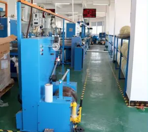Dongguan Pinyang Isolierung von Draht und Kabel mit PVC-Drähten Ummantelung kabel Herstellung Extruder Maschine für Aluminium Extrusion