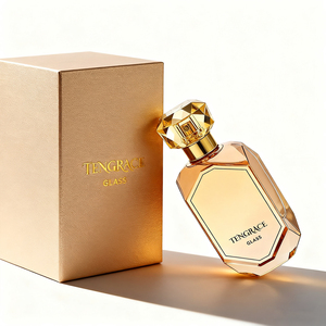 Bouteille de parfum de <span class=keywords><strong>luxe</strong></span> de 100 ml en gros couleur unique de <span class=keywords><strong>champagne</strong></span> avec pulvérisateur à pompe et bouchon logo personnalisé accepté - Product Image 4