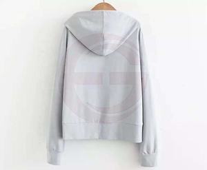 2020 Winter Design Wholesale Stylish Men's Custom Logo Plain Hoodie with Thin String - Product Image 4