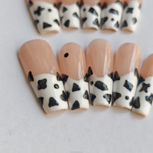 <span class=keywords><strong>Uñas</strong></span> postizas de moda hechas a mano con estampado de <span class=keywords><strong>vaca</strong></span> y puntas francesas nude para mujer - Product Image 2