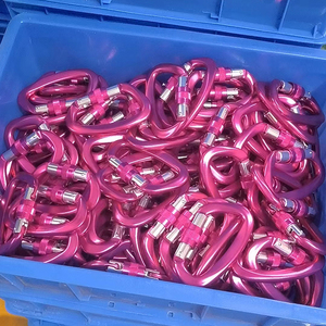 Kunden spezifisch geformter 25kn Sicherheits haken Robustes Aluminium legierung material Verzinkter Twist Locking Karabiner zum Klettern im Auto - Product Image 6