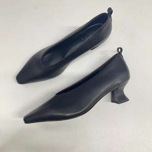 Chaussures habillées pour femme en cuir de vachette pleine fleur avec semelle intérieure en peau de mouton, talon chaton de 5 cm, escarpins pour réunions d'affaires, chaussures de bureau pour femme, personnalisation du logo, usine - Product Image 2