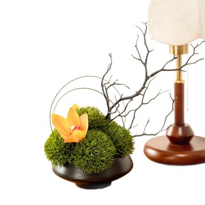 Arrangement d'orchidées Phalaenopsis artificielles en soie, décoration de vase pour bureau et table d'entrée, présentation florale - Product Image 5