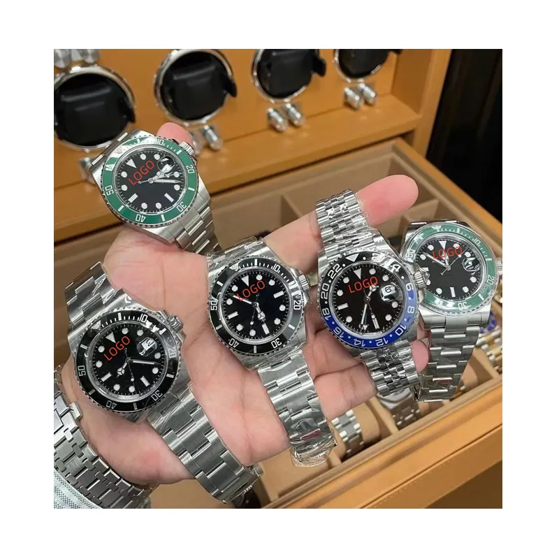 2024 nuovo orologio da uomo automatico meccanico al quarzo master designer per orologio verde con logo personalizzato in pelle di lusso