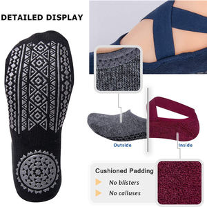 Sangles de maintien personnalisées idéales pour le Pure Barre, la danse, le yoga, le Pilates, chaussettes unies pour femmes - Product Image 3