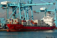 Navire porte-conteneurs à double coque de 24 095 DWT, 1 698 TEU