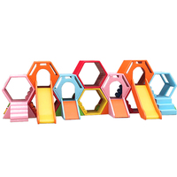 Équipement de jeu d'escalade en nid d'abeille avec toboggan d'intérieur souple, jeu d'activité en nid d'abeille, aire de jeux