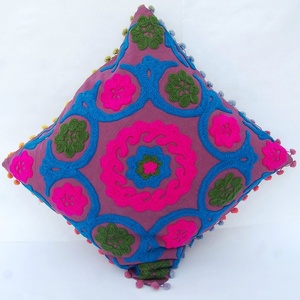 Funda de Cojín Bordada con Diseño Floral Bohemio, Cuadrada, Rosa, Azul, Verde, Decorativa para el Hogar - Product Image 1