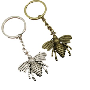 Porte-clés Abeille Texturé avec Ailes Cannelées en Alliage de <span class=keywords><strong>Zinc</strong></span> Bronze Antique pour Cadeaux Apiculteurs - Product Image 5