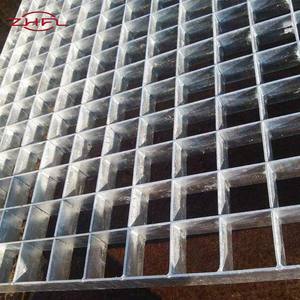 Grille en acier au carbone galvanisé sur mesure, revêtement durable pour trottoirs - Product Image 5