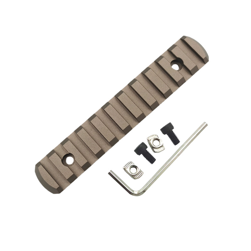 Marrone 11 slot (lunghezza 12cm spaziatura fori 8cm)