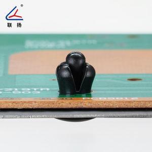 Rivets d'expansion de type R Lianyang, clips à pression en nylon, bouton poussoir en plastique noir pour la réparation de fixations automobiles - Product Image 3