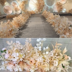 Chemin de table en soie artificielle avec roses, rangée de fleurs roses, arche de toile de fond pour décoration de mariage - Product Image 3