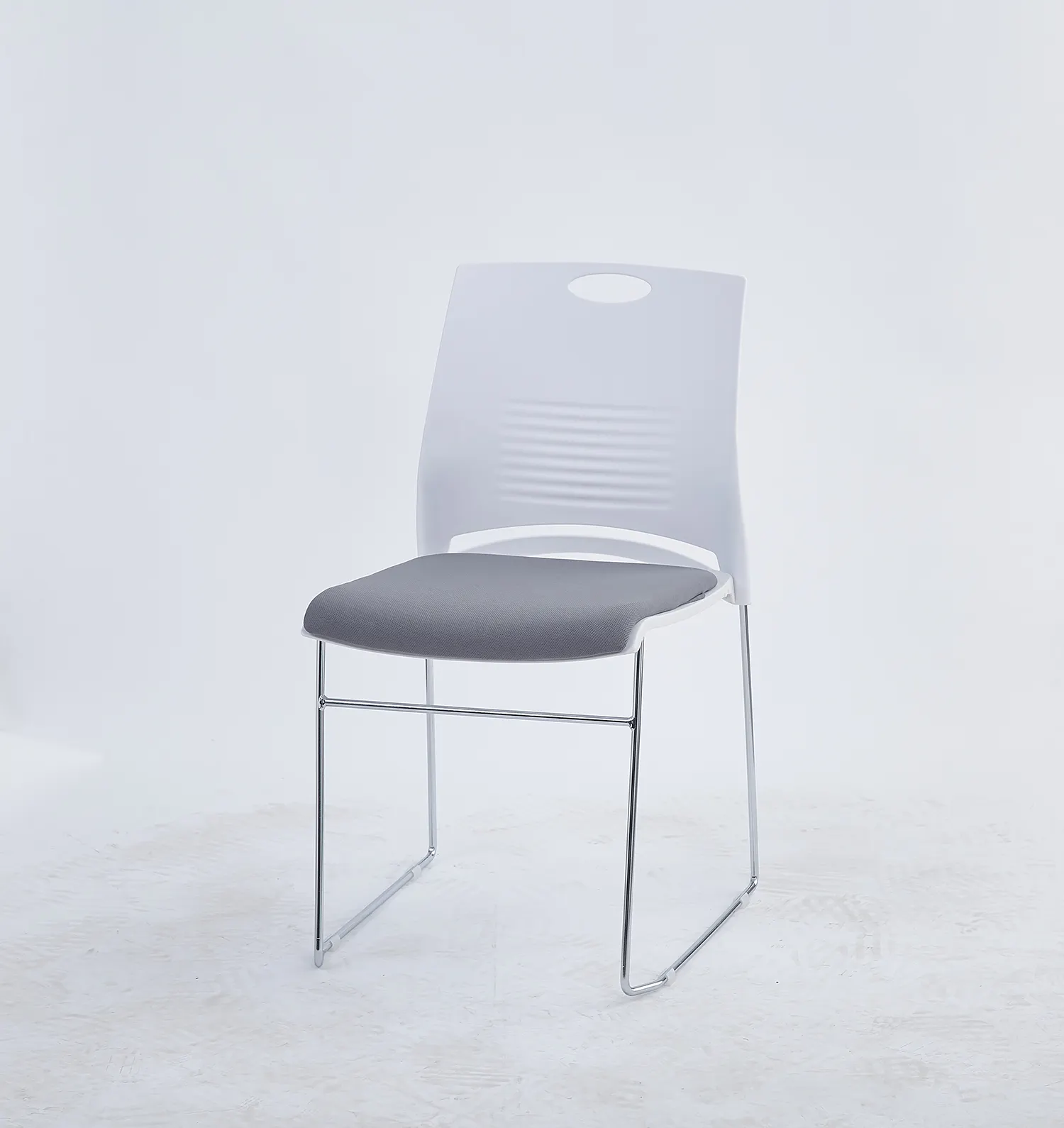 Сверхмощный дешевый стул для конференц-зала