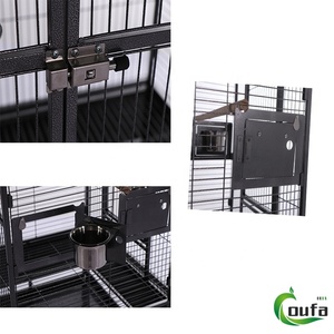 Jaula espaciosa y fácil de limpiar para loros, con plataforma de juego de hierro engrosado, rodillos, puertas laterales y compartimento para guacamayos y cacatúas. - Product Image 4