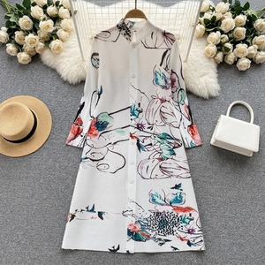 Robe plissée décontractée Miyake 2025 pour femme, nouvelle collection, style ample, ornée de fleurs, unie, tissée - Product Image 1