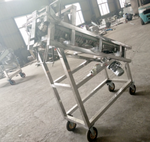 Máquina Automática para Desgranar y Pelar Vainas de Cacao Frescas para Uso Agrícola, Capacidad de 400-1000 kg/h, Acero al Carbono y Acero Inoxidable para Alimentos - Product Image 1