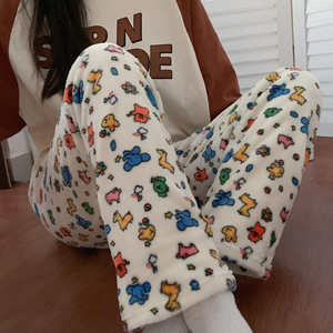 ชุดนอนชายและหญิงผ้าสักหลาดอบอุ่นพิมพ์ลายหมีน่ารักสำหรับฤดูหนาวผ้าโพลีเอสเตอร์ - Product Image 1